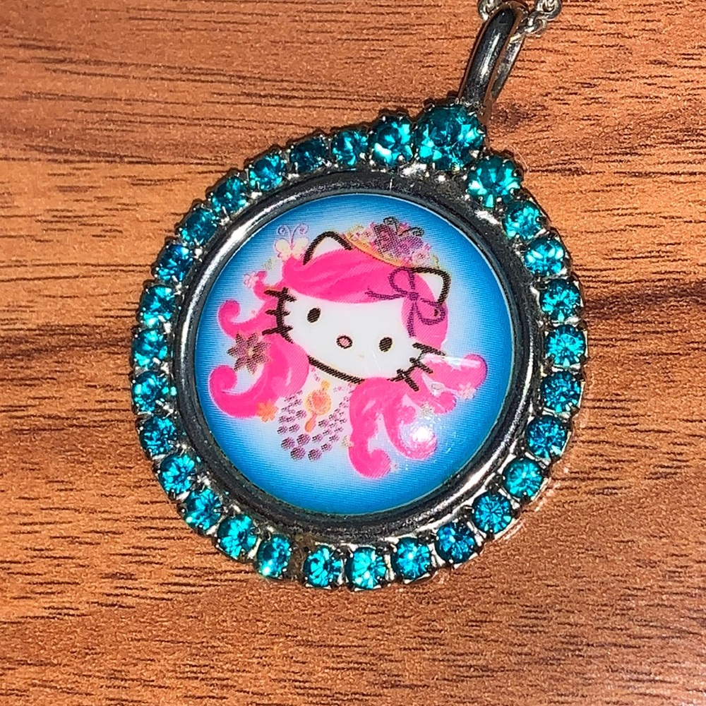 Tarina Tarantino x Hello Kitty Pink Head Necklace